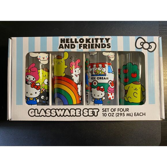 Hello Kitty Other - Hello Kitty and Friends 4 pc Glassware Set 10 oz Glasses New Unopened
